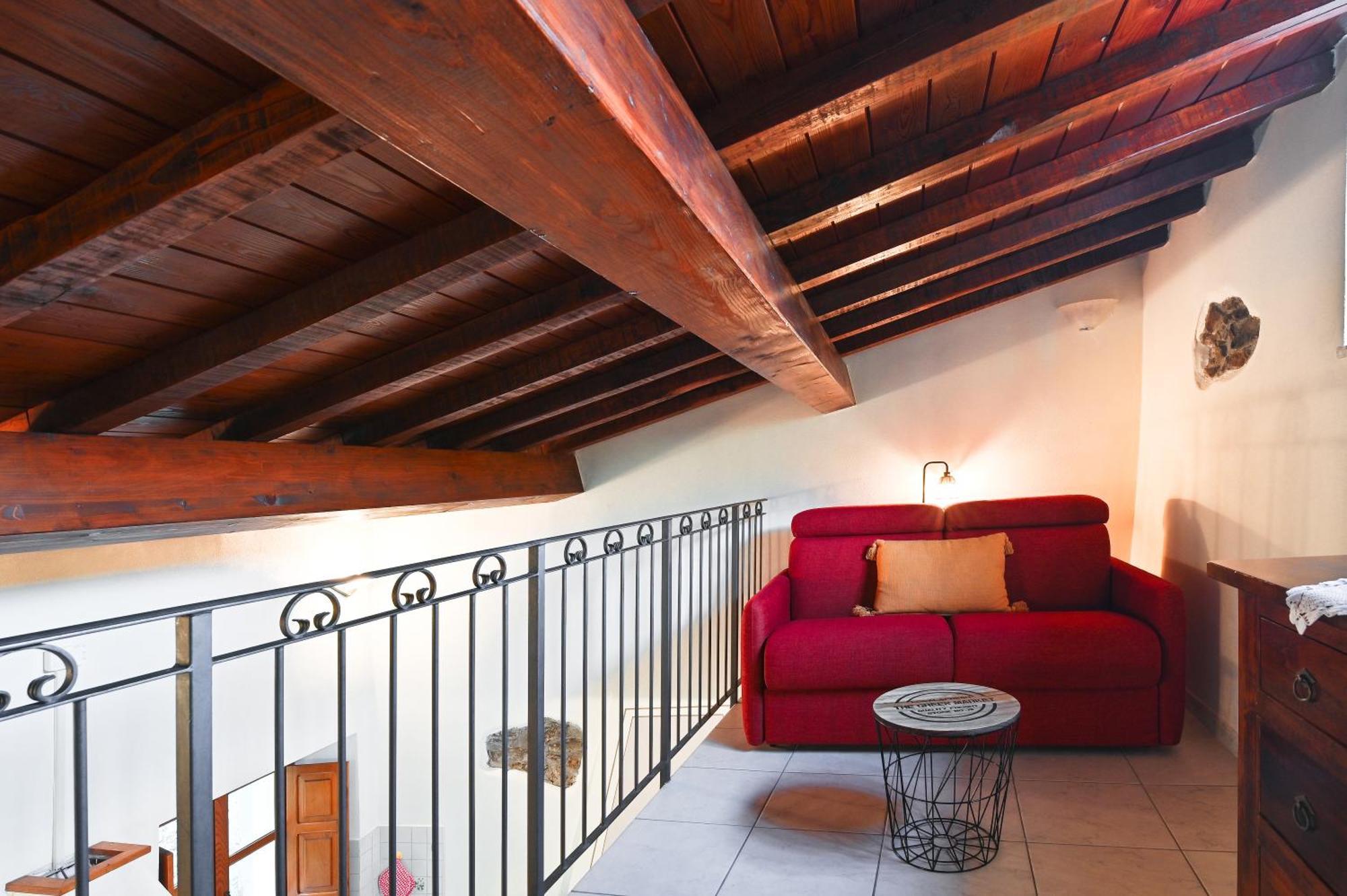 Casa E Mansarda Delle Mura อาเมเกลีย ภายนอก รูปภาพ