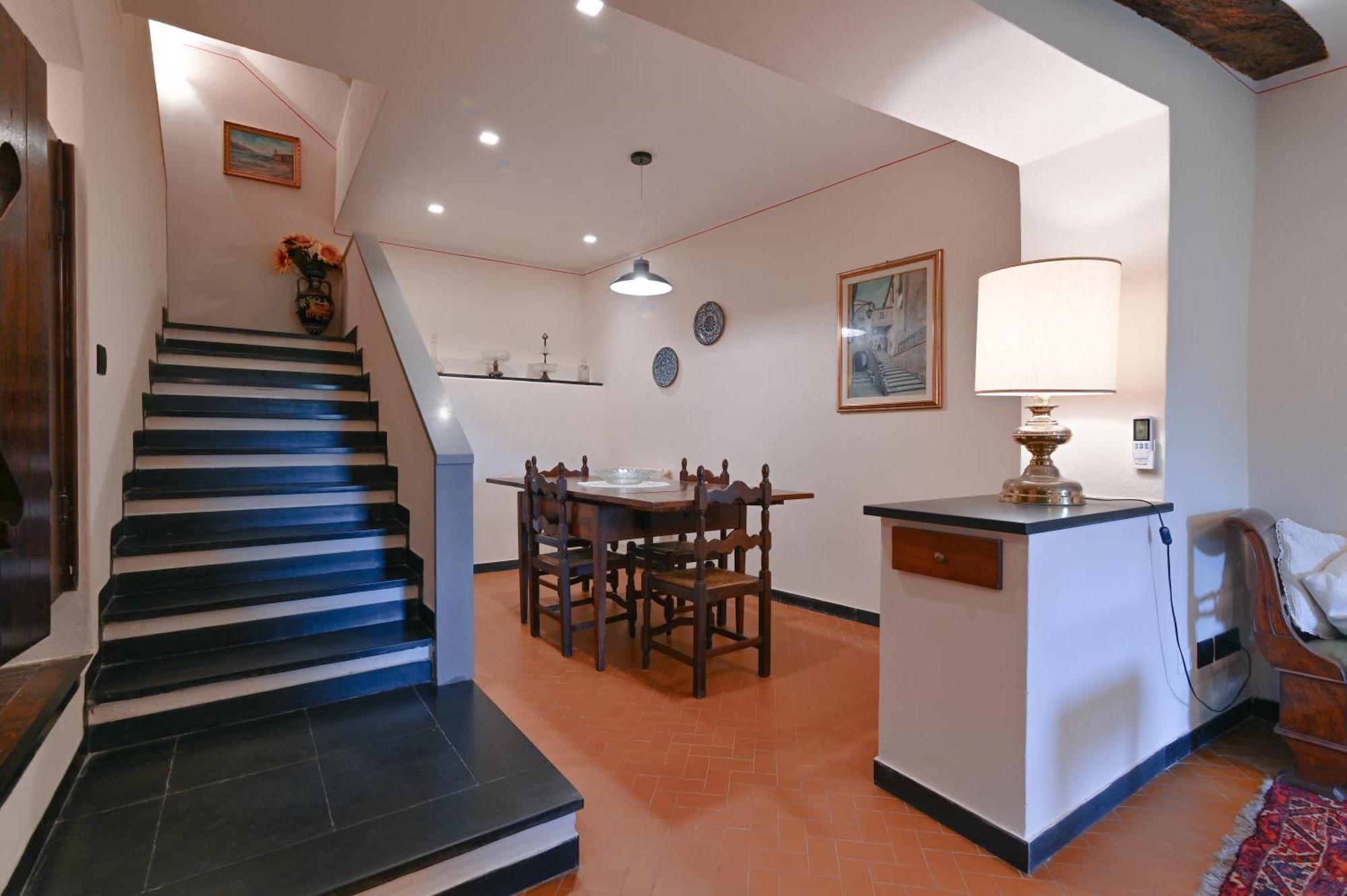 Casa E Mansarda Delle Mura อาเมเกลีย ภายนอก รูปภาพ