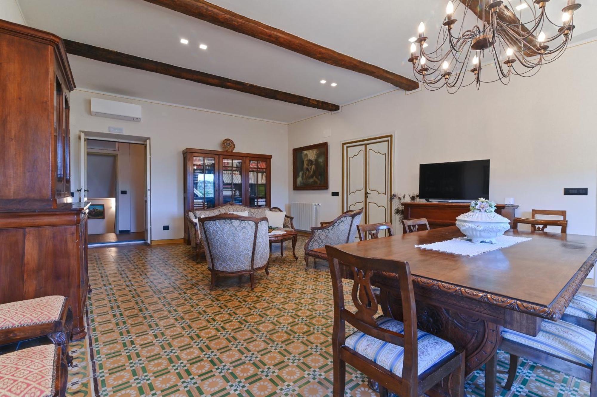 Casa E Mansarda Delle Mura อาเมเกลีย ภายนอก รูปภาพ