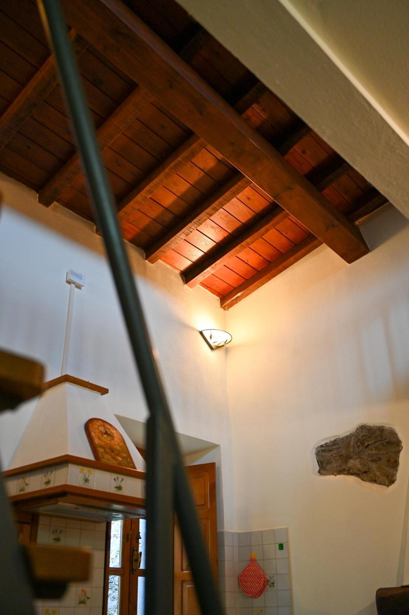 Casa E Mansarda Delle Mura อาเมเกลีย ภายนอก รูปภาพ