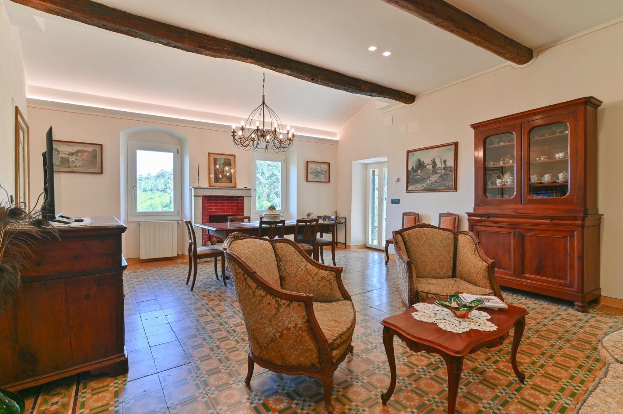 Casa E Mansarda Delle Mura อาเมเกลีย ภายนอก รูปภาพ